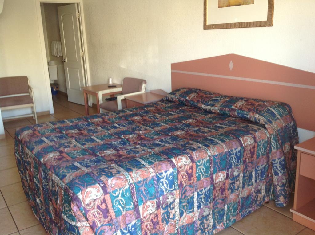 Redwood Motel Chandler Szoba fotó